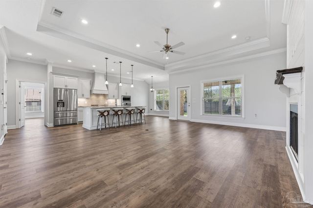 1181 Wensel Dr, Cantonment, FL 32533