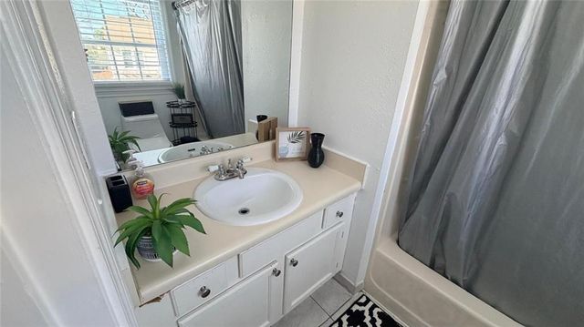 250 Mill Creek Place, Roswell, GA 30076