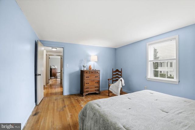 2182 VEUMONT DR, Lancaster, PA 17601