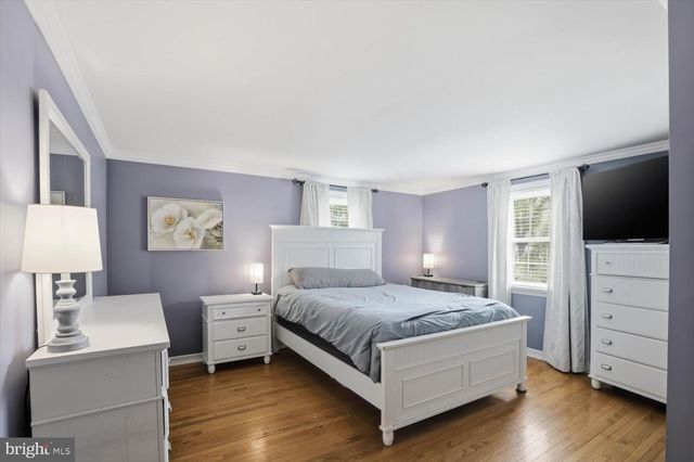 2182 VEUMONT DR, Lancaster, PA 17601