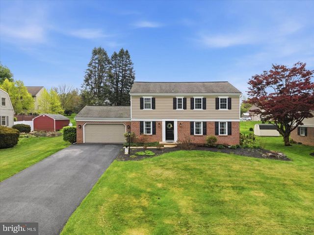 2182 VEUMONT DR, Lancaster, PA 17601