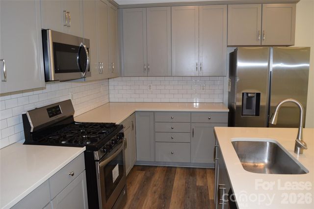 4011 Rothwood Lane, Harrisburg, NC 28075