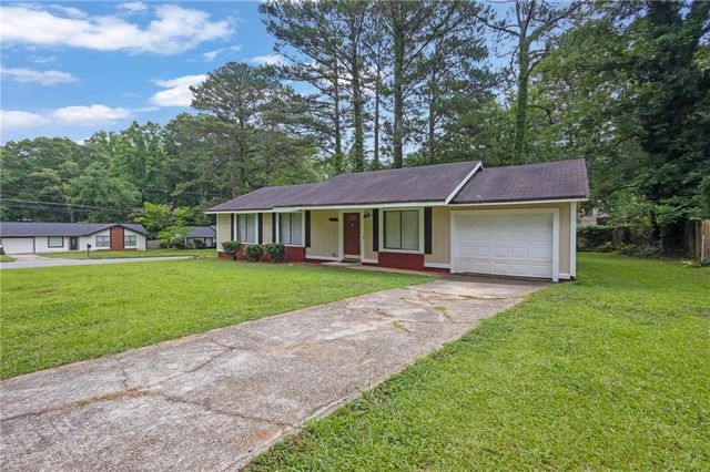 8998 Hurst Court, Jonesboro, GA 30238