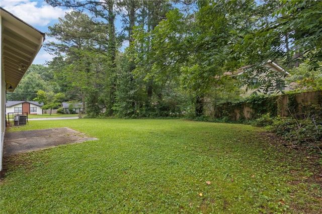 8998 Hurst Court, Jonesboro, GA 30238
