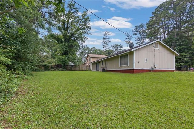 8998 Hurst Court, Jonesboro, GA 30238