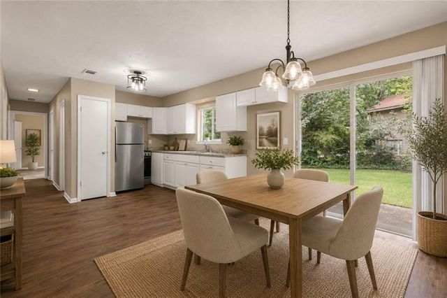 8998 Hurst Court, Jonesboro, GA 30238