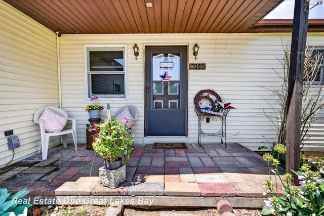 6153 Marathon Road, Marathon Twp, MI 48464