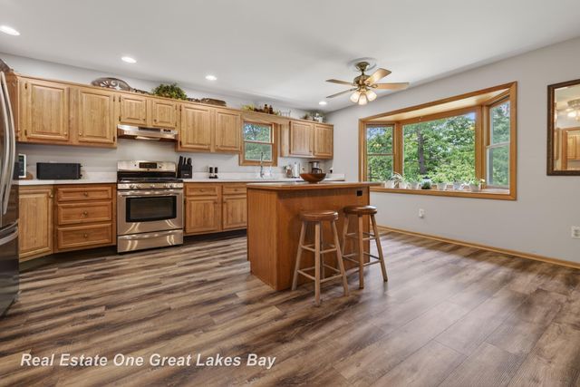 6153 Marathon Road, Marathon Twp, MI 48464