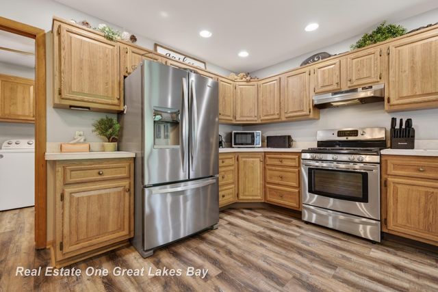 6153 Marathon Road, Marathon Twp, MI 48464