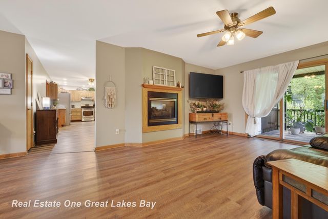 6153 Marathon Road, Marathon Twp, MI 48464