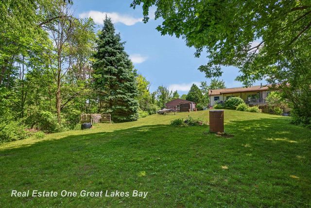 6153 Marathon Road, Marathon Twp, MI 48464