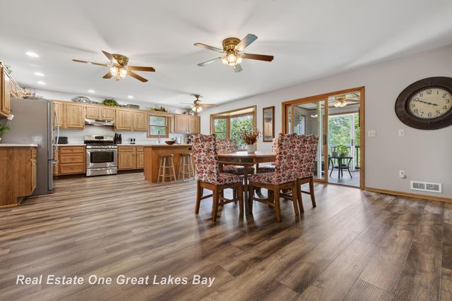 6153 Marathon Road, Marathon Twp, MI 48464