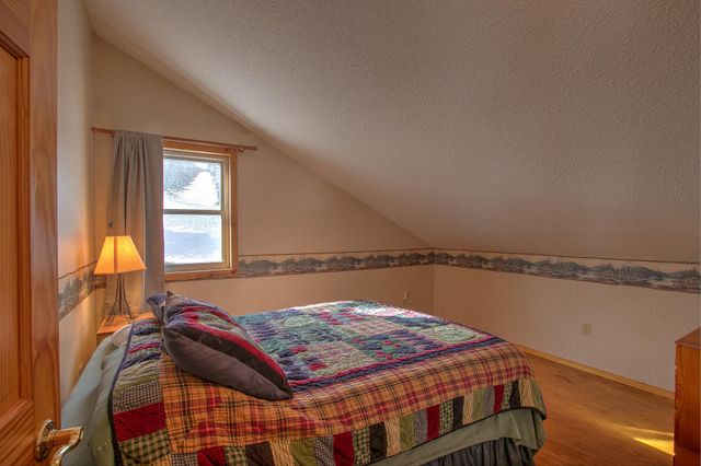 2097 Peninsula Drive, Mora, MN 55051