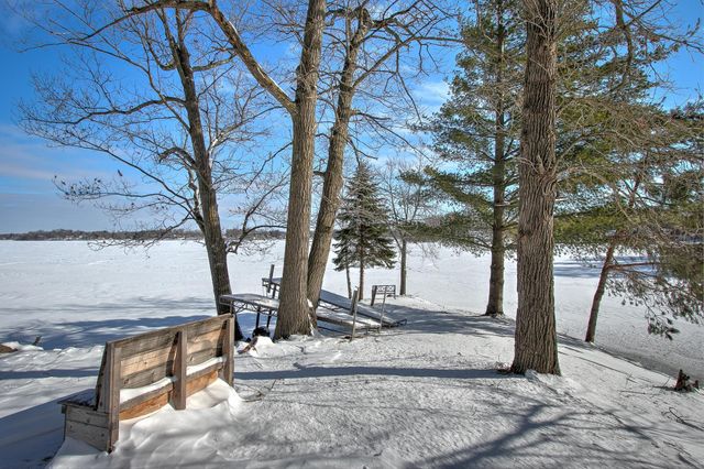 2097 Peninsula Drive, Mora, MN 55051