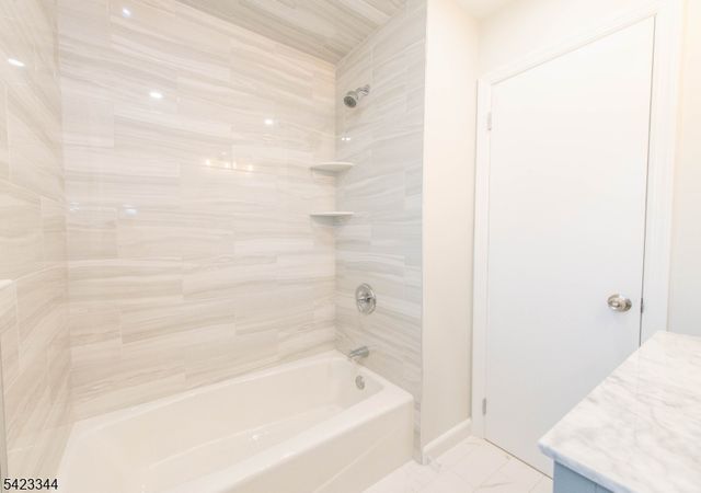 89 Sykes Ave, Livingston Twp., NJ 07039