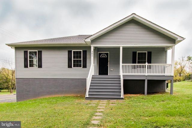 301 S CHURCH ST, Woodstock, VA 22664