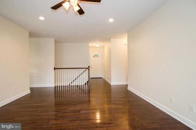 301 S CHURCH ST, Woodstock, VA 22664