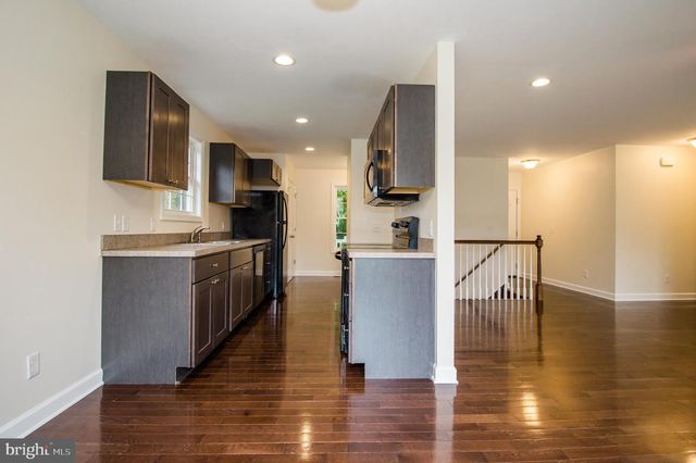 301 S CHURCH ST, Woodstock, VA 22664