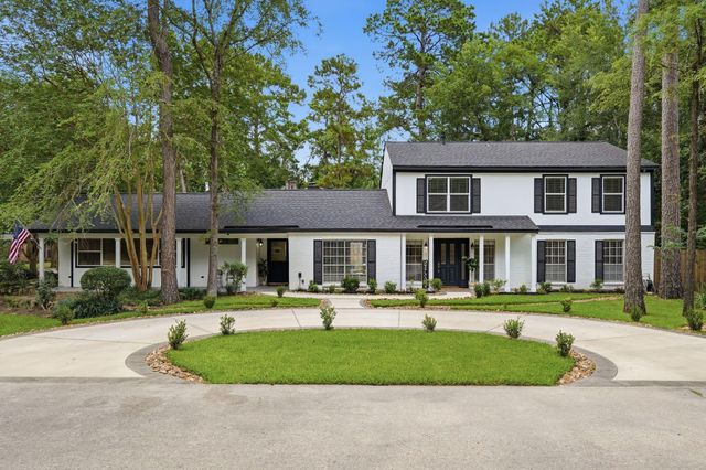 10916 Fawnlily Street, The Woodlands, TX 77380