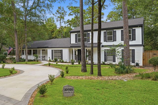 10916 Fawnlily Street, The Woodlands, TX 77380