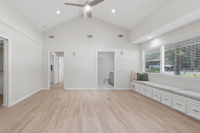 10916 Fawnlily Street, The Woodlands, TX 77380