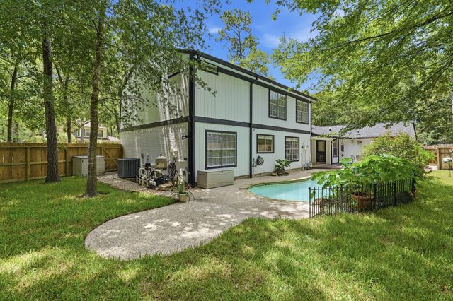10916 Fawnlily Street, The Woodlands, TX 77380