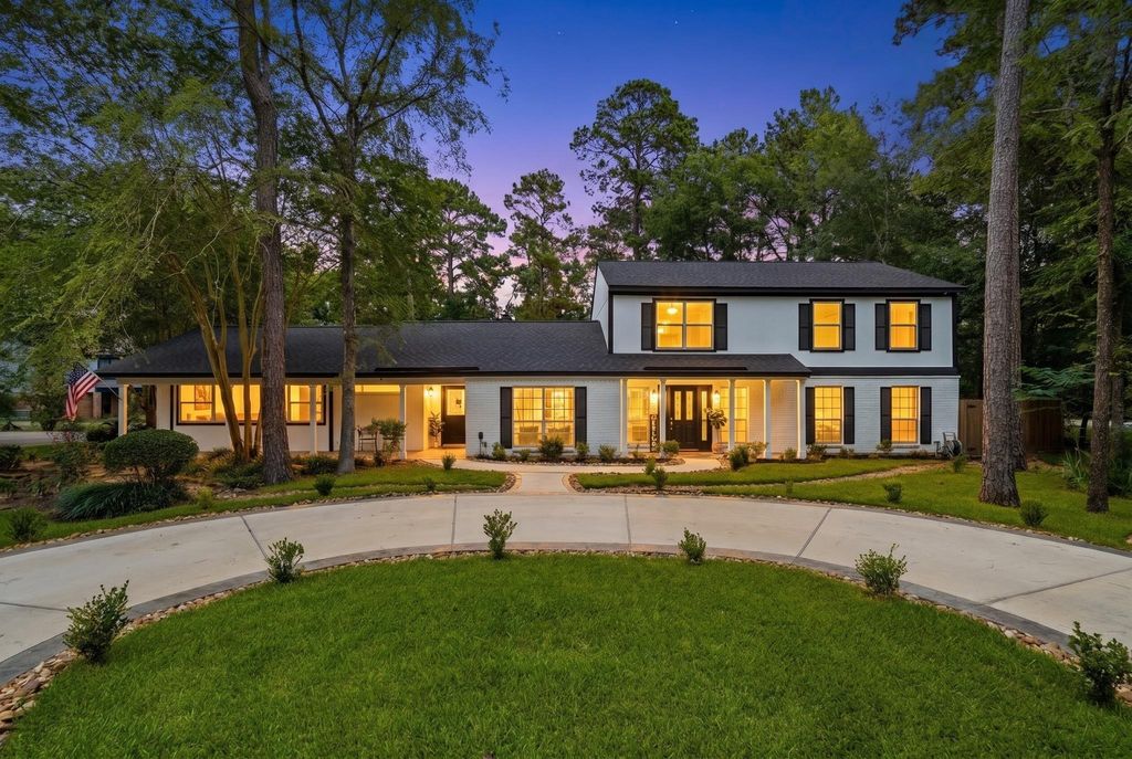 10916 Fawnlily Street, The Woodlands, TX 77380