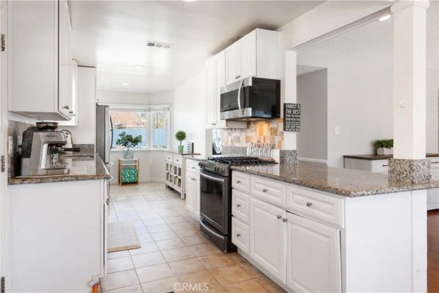 20017 Bernist Avenue, Torrance, CA 90503