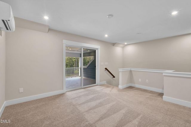 1112 Blackthorn Lane, Durham, NC 27703