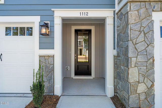 1112 Blackthorn Lane, Durham, NC 27703