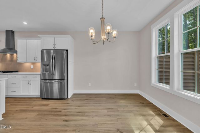 1112 Blackthorn Lane, Durham, NC 27703