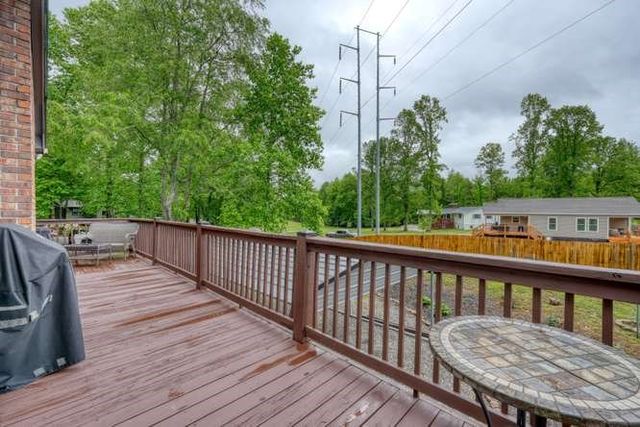 455 N Forest Circle, Blairsville, GA 30512
