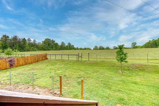 455 N Forest Circle, Blairsville, GA 30512