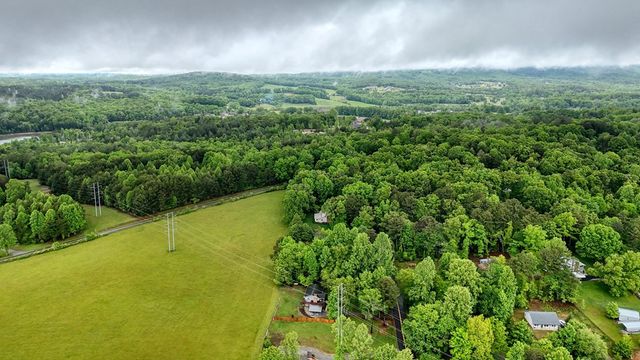 455 N Forest Circle, Blairsville, GA 30512