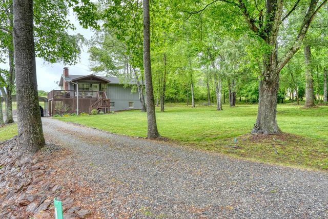 455 N Forest Circle, Blairsville, GA 30512