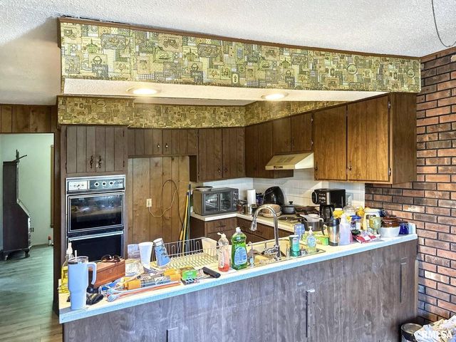 900 E 4TH Street, West Frankfort, IL 62896