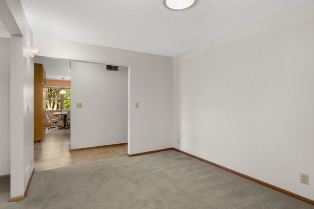 2878 Meadowlark Lane, Maplewood, MN 55109