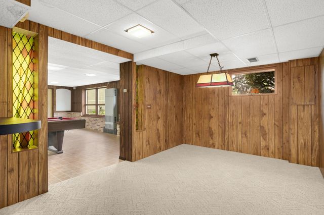 2878 Meadowlark Lane, Maplewood, MN 55109