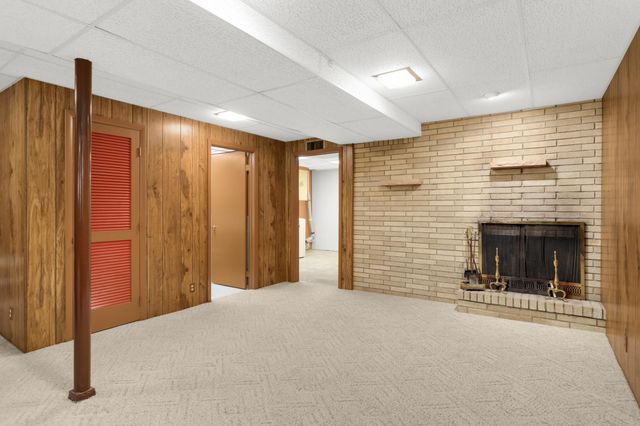 2878 Meadowlark Lane, Maplewood, MN 55109