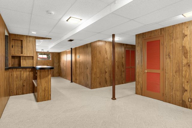 2878 Meadowlark Lane, Maplewood, MN 55109