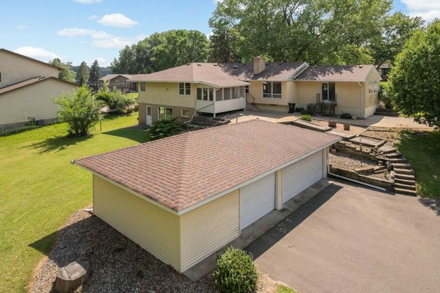 2878 Meadowlark Lane, Maplewood, MN 55109