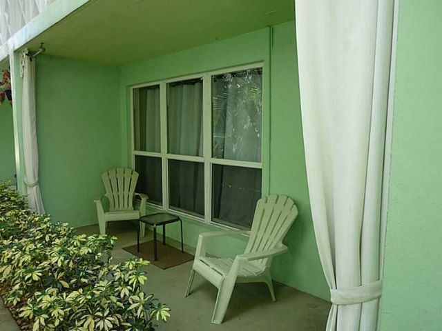 2124 NE 5th Avenue 103, Wilton Manors, FL 33305