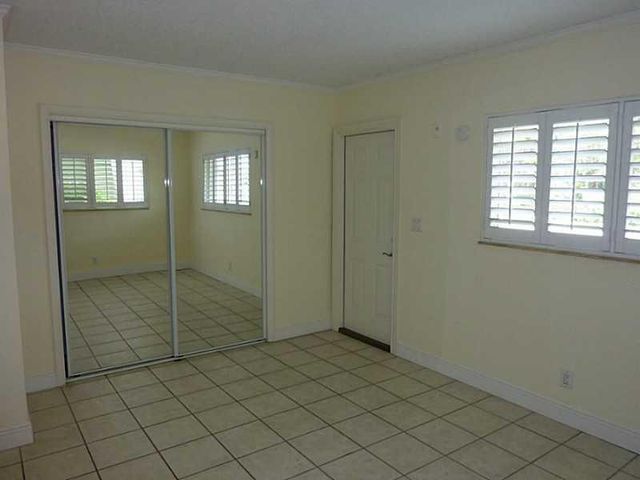 2124 NE 5th Avenue 103, Wilton Manors, FL 33305