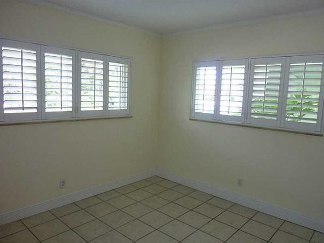 2124 NE 5th Avenue 103, Wilton Manors, FL 33305