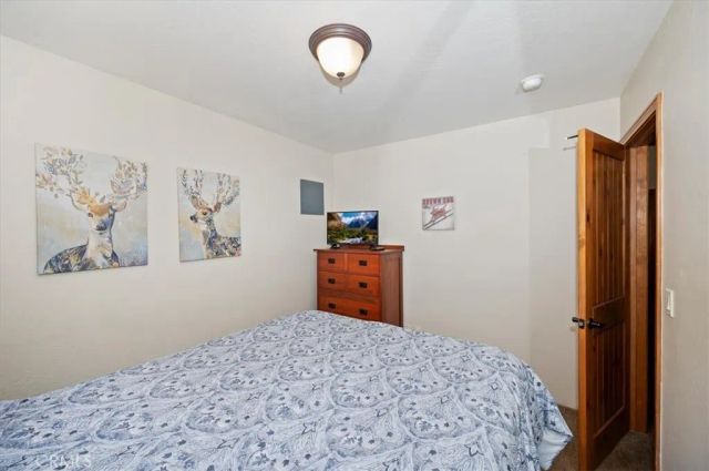 745 Summit Boulevard, Big Bear Lake, CA 92315