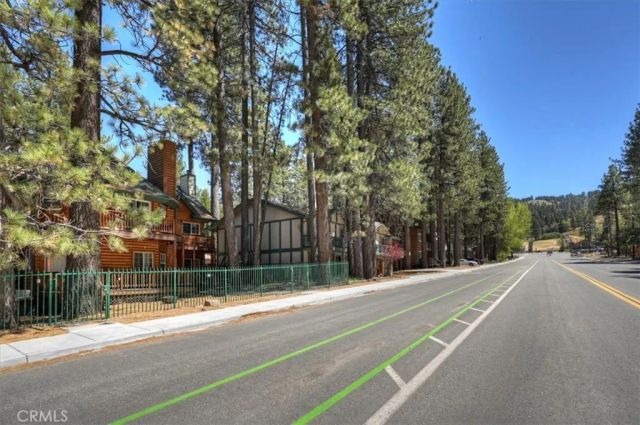 745 Summit Boulevard, Big Bear Lake, CA 92315