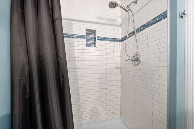 672 Artic Ave, Oak Grove, KY 42262