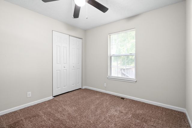 672 Artic Ave, Oak Grove, KY 42262