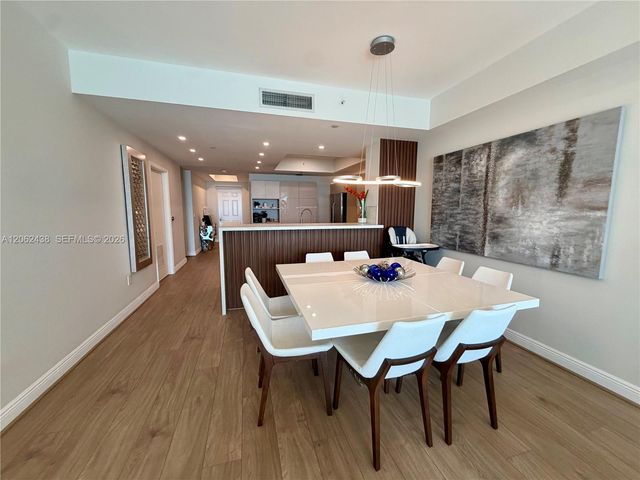 3330 NE 190th St 2711, Aventura, FL 33180