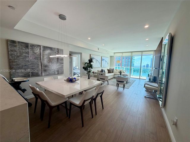3330 NE 190th St 2711, Aventura, FL 33180